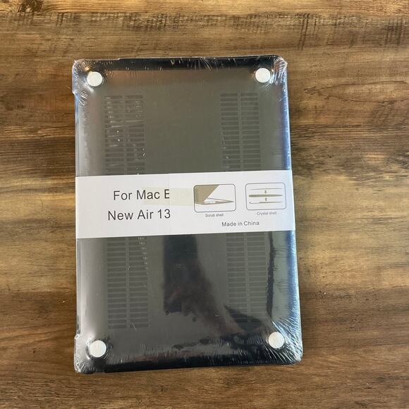 MacBook Air 13”3 2018-2020 black/gold design hardshell case - Picture 2 of 3